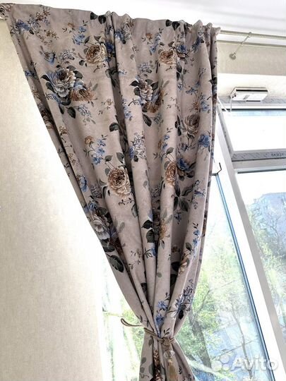 Шторы новые 280 длина