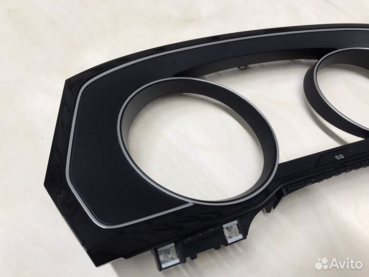 Рамка,накладка панели приборов Passat B8