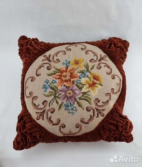 Гобеленовые подушки. Сонетка. Германия