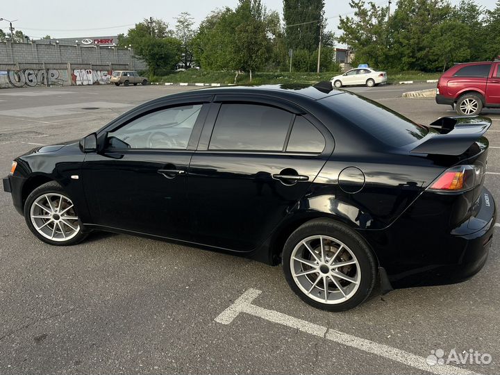 Mitsubishi Lancer 1.5 МТ, 2007, 269 000 км
