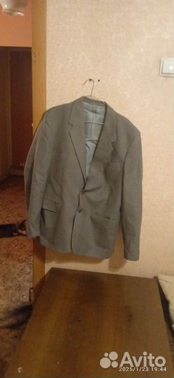 Пиджак мужской 48 размер