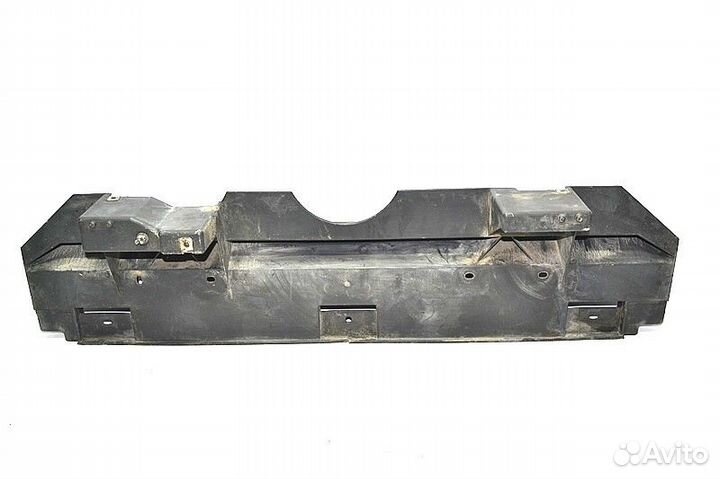 Верхний пыльник радиатора mercedes-benz Actros MP4