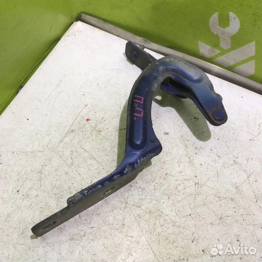 Петля капота Рено Меган