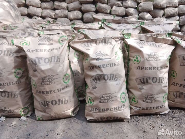 Уголь древесный в мешках