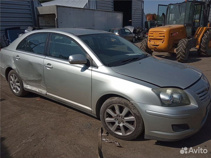 Разбор на запчасти Toyota Avensis 2