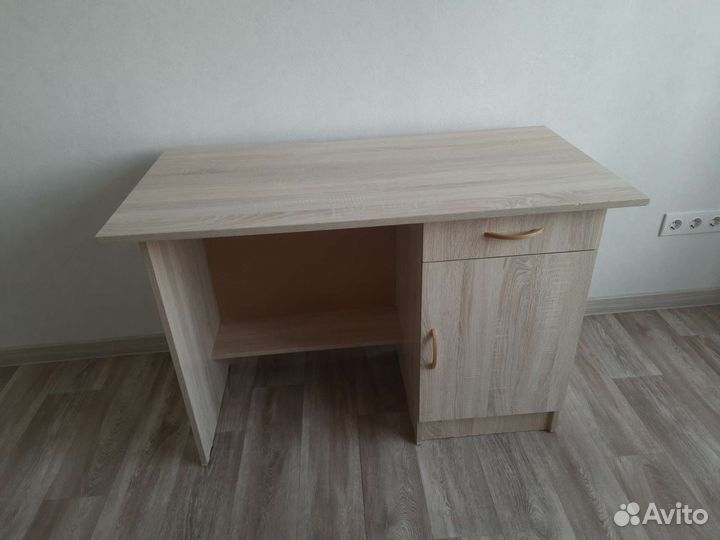 Письменный стол бу