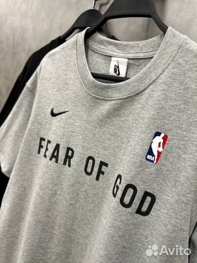 Футболки Nike x Fear Of God (хит 2024)