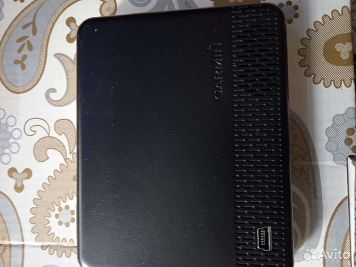 Навигатор в автомобиль garmin nuvi