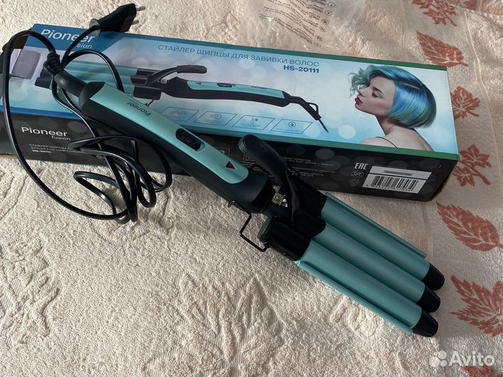 Плойка Стайлер для завивки волос, три волны