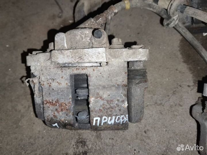 Суппорта тормозные LADA Priora Kalina Granta