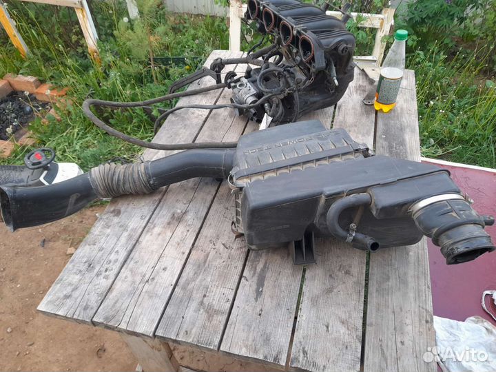 Корпус воздушного фильтра chrysler газ 31105