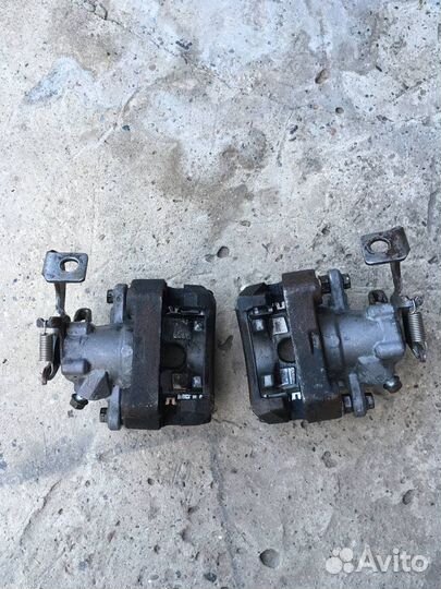 Суппорт corolla 150 передние - задние комплект