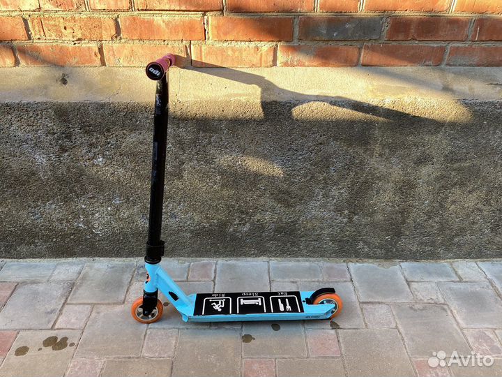 Самокат трюковой