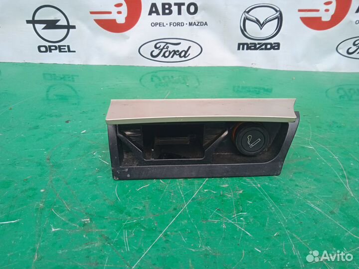 Пепельница Opel Astra H