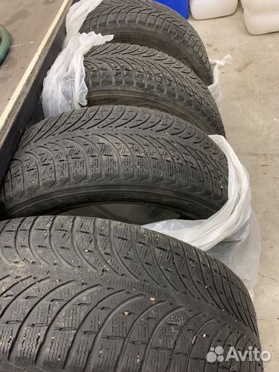 Michelin Latitude Alpin 235/55 R19