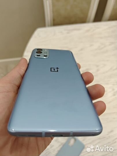 OnePlus 9R, 8/256 ГБ