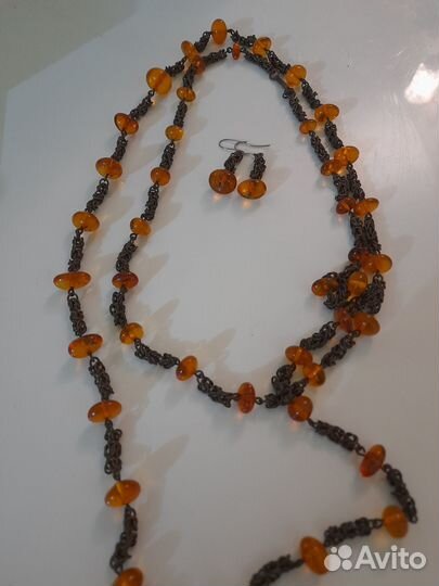 Янтарные украшения