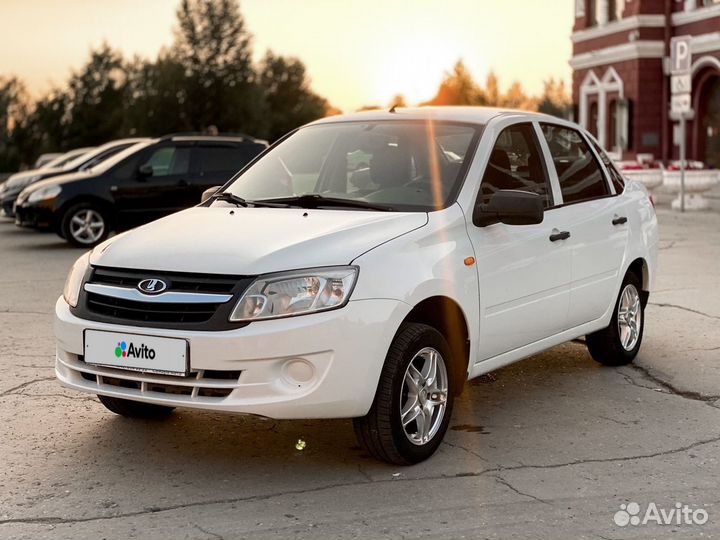 LADA Granta 1.6 МТ, 2014, 90 300 км