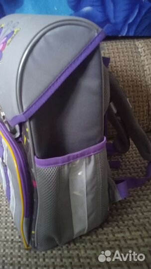 Рюкзак школьный