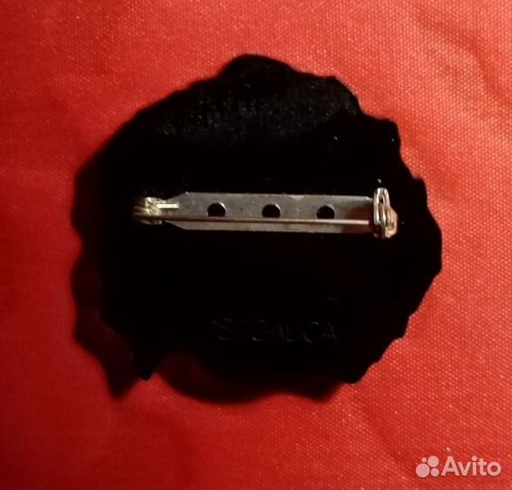 Брошь Мерлин Монро