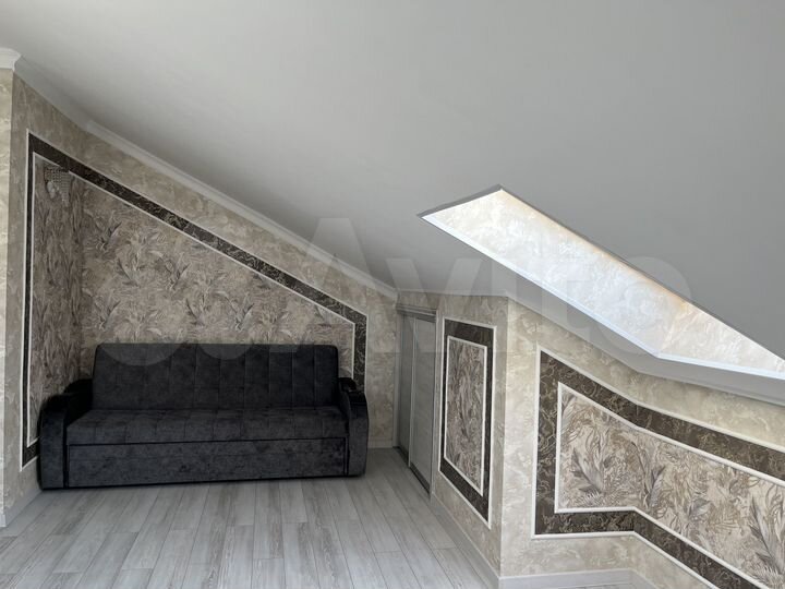 2-к. квартира, 55 м², 5/5 эт.