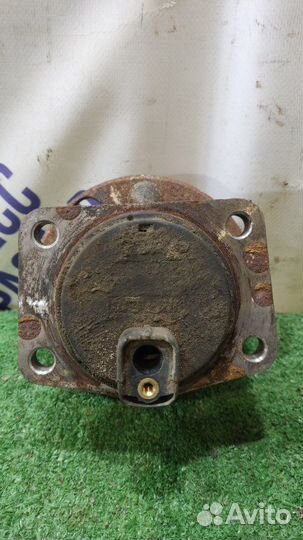 Ступица задняя правая Ford Mondeo 3 седан 1.8 130