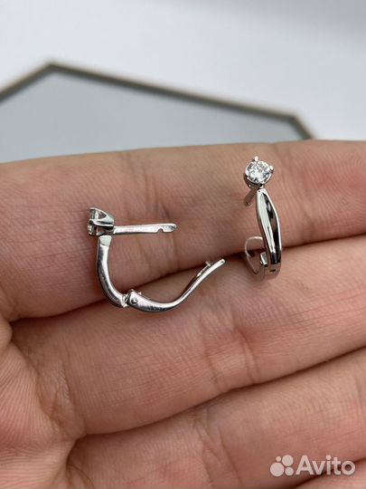 Золотые серьги с бриллиантами 0.2 ct