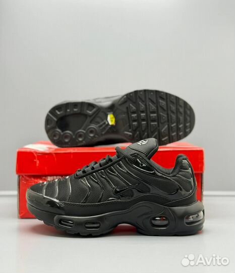 Кроссовки Nike Air Tn Plus