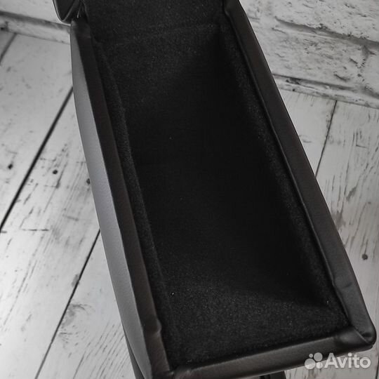 Подлокотник Mercedes Smart