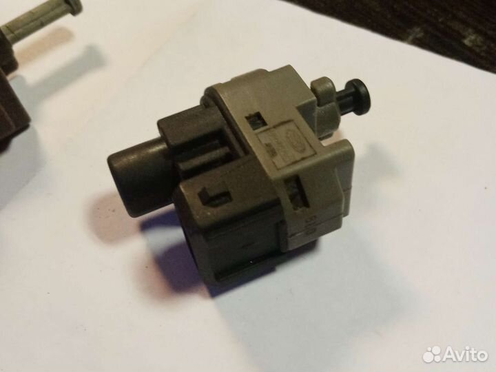 Датчик педали сцепления. Форд Мондео 3