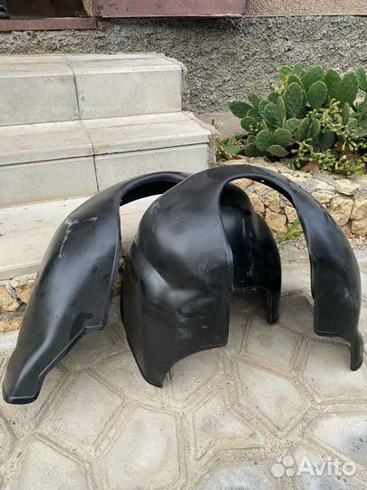 Подкрылки Geely MK