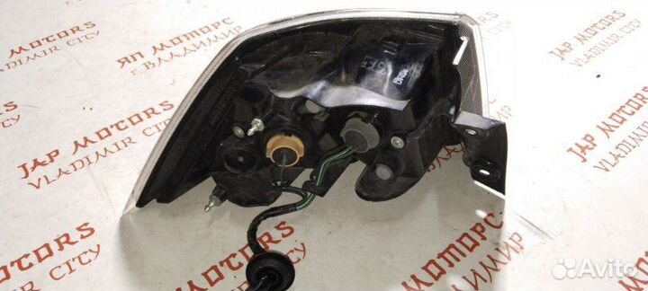 Фонарь задний правый Mitsubishi Lancer 10 седан