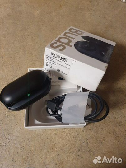 Беспроводные наушники