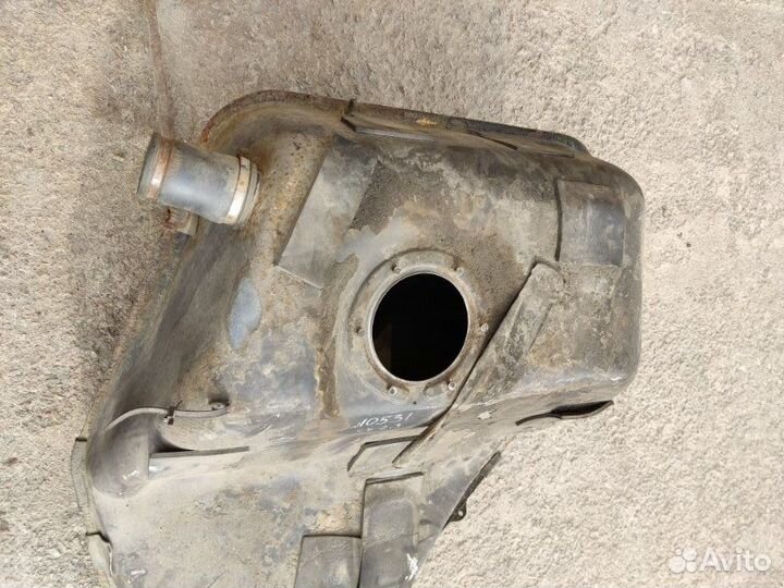 Бак топливный Audi 100 седан 2.3I 1992