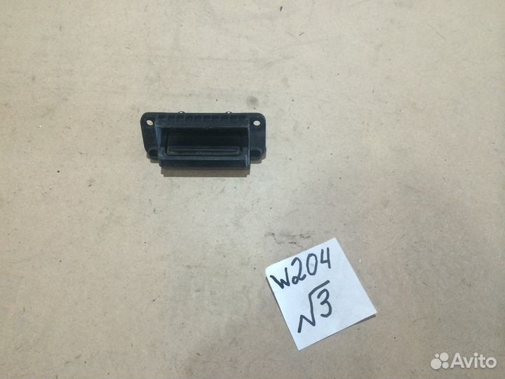 Ручка открывания багажника Mercedes C-class W204