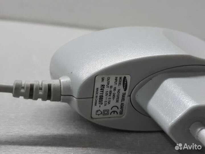 Блок питания для телефона Samsung TAD137ESE 5V 0,7