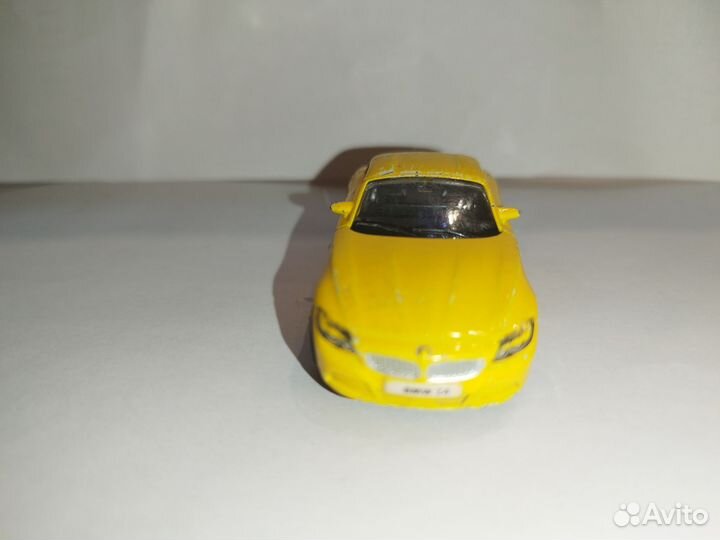 Модель автомобиля BMW Z4
