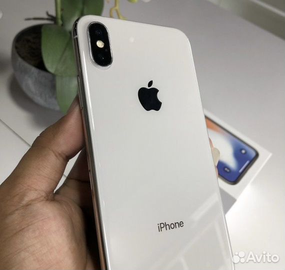 iPhone X, 64 ГБ