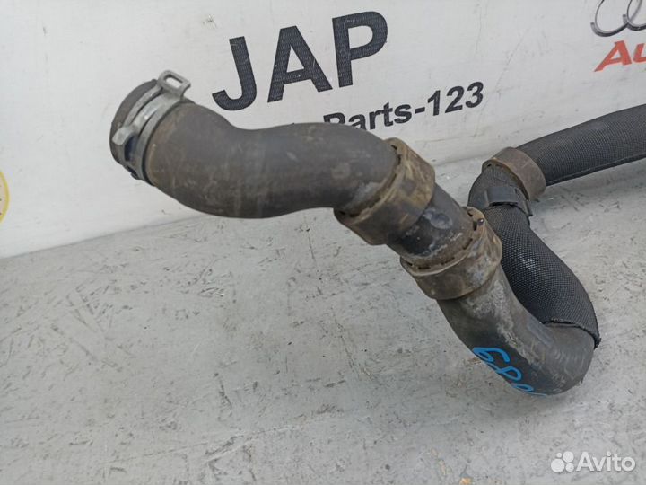 Патрубок системы охлаждения Volkswagen Touran 1T