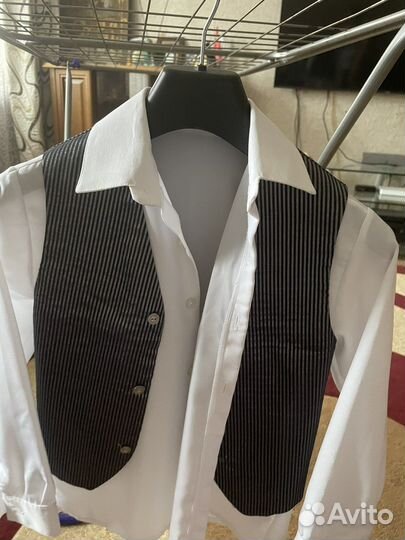 Пиджак для мальчика 128