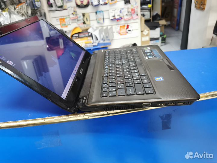 Ноутбук Asus Pentium 6100/3Gb/Hdd 320/14 дюймов