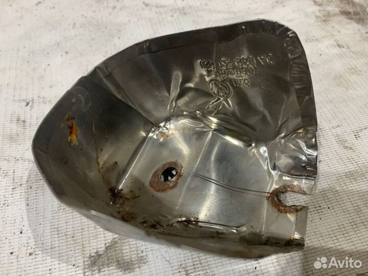 Экран тепловой Audi A4 B7 2005-2007 седан 2.0