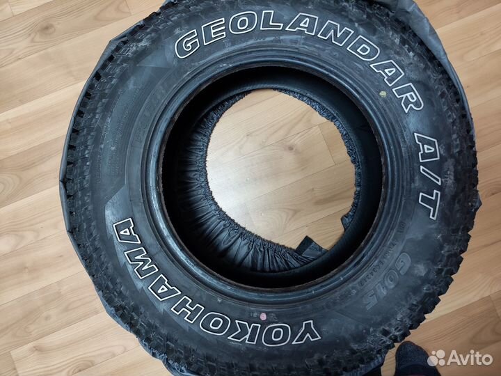 Yokohama Geolandar A/T G015 235/70 R16 104T