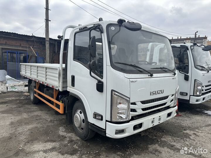 Isuzu Elf, 2023