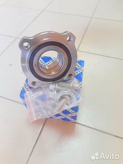 Ступичный подшипник Subaru