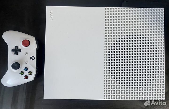 Xbox ONE S