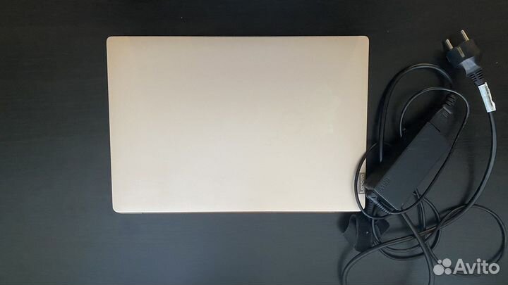 Ноутбук Lenovo IdeaPad 530S-14IKB золотистый