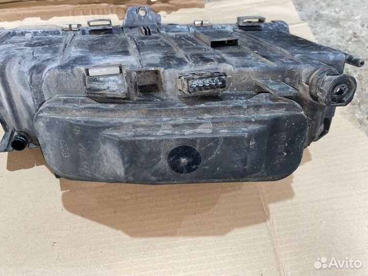 Фара передняя левая Citroen Xantia 1993-1998