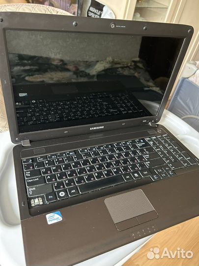 Ноутбук samsung r540