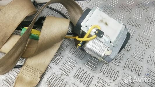 Ремень безопасности с пиропатроном сиденья передне